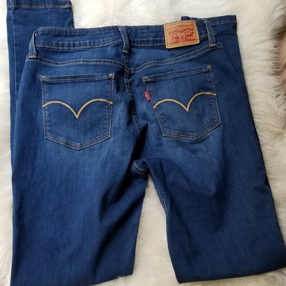 Levi jeans
